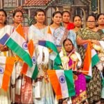 Shanmukhananda felicitates war widows from Maharashtra on Republic Day