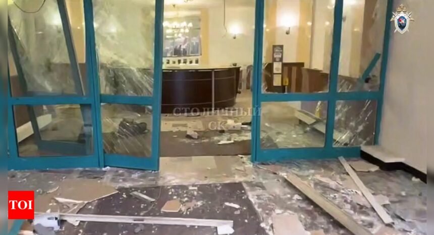 Blast in an upscale residential area in Moscow kills 1 and leaves 4 wounded