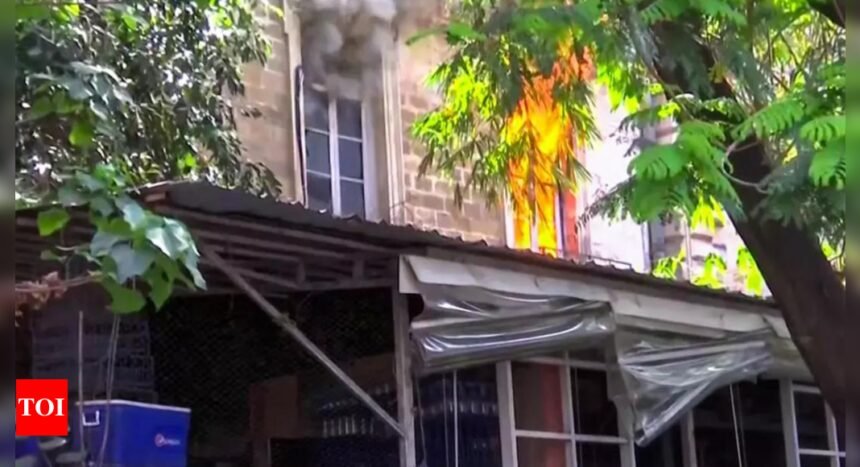 Fireman injured while battling blaze at Freemasons Hall in Mumbai's Fort area | Mumbai News