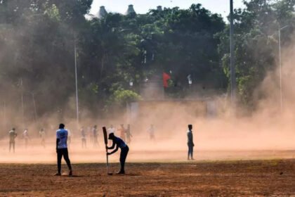 Green lawn to replace red soil at Shivaji Park | Mumbai News