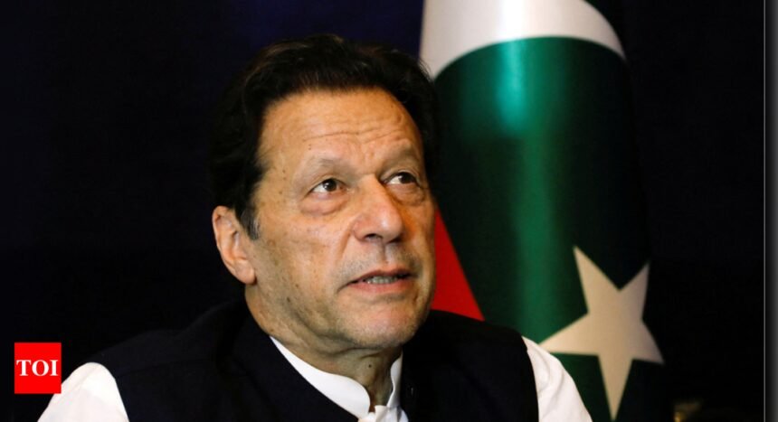 Imran Khan criticises military’s policies in letter to Pakistan army chief