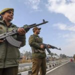J&K Police seize 6 kg heroin, arrest 2 narcotics smugglers near LoC