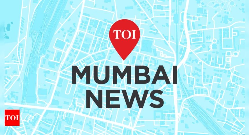 Mumbai family duped of Rs 2.6 lakh on job promise | Mumbai News