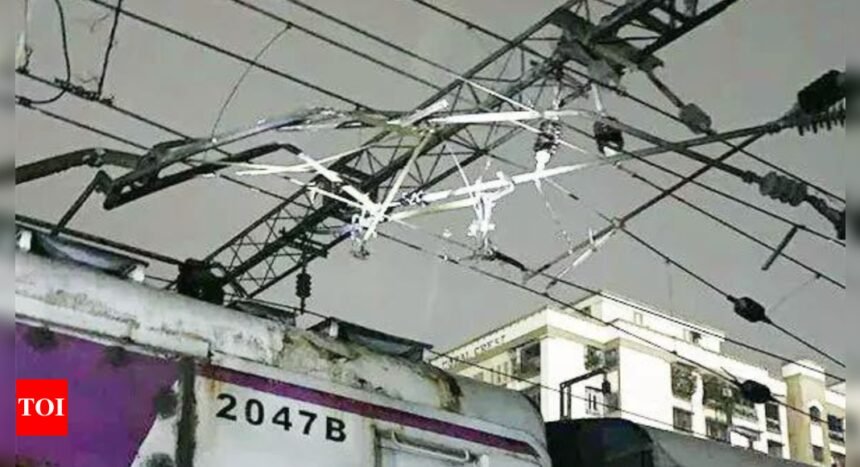 Mumbai local train services on Bhivpuri-Karjat route hit due to technical snag | Mumbai News