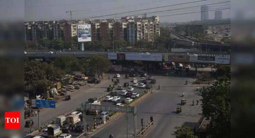 Rd crashes, deaths at 30 black spots dip by over 40% in a year | Mumbai News