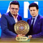 Sachin Tendulkar urges young Indian cricketers not to get 'distracted' - Watch | Cricket News