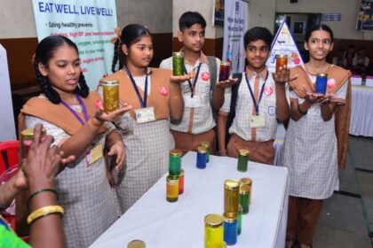 Students of govt schools attend NGO's health convention in Mumbai | Mumbai News