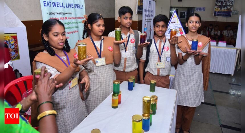 Students of govt schools attend NGO's health convention in Mumbai | Mumbai News