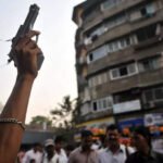 Thane cops cancel 515 gun licenses for public safety | Mumbai News