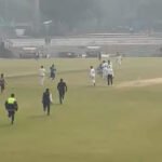 Virat Kohli frenzy continues! Three fans breach security to touch star batter's feet at Arun Jaitley stadium - WATCH | Cricket News