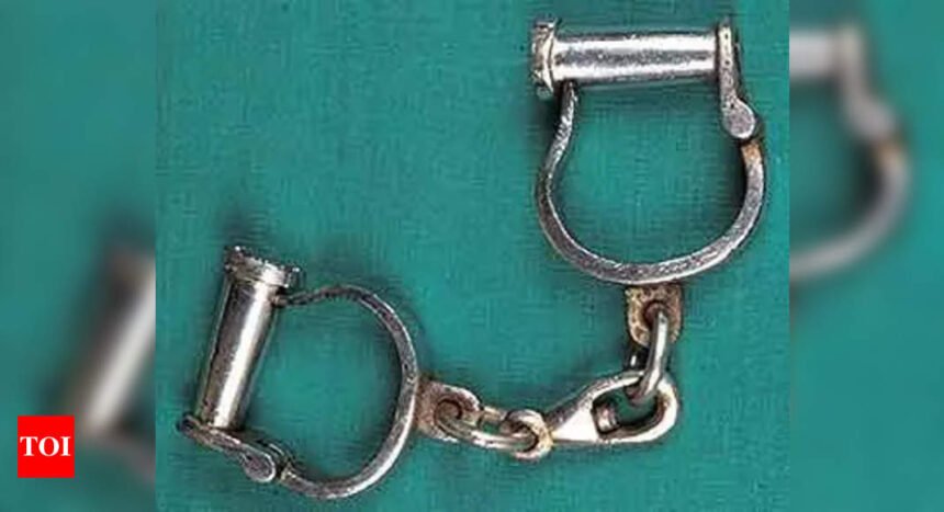 Woman ends life, boyfriend held on abetment charge | Mumbai News